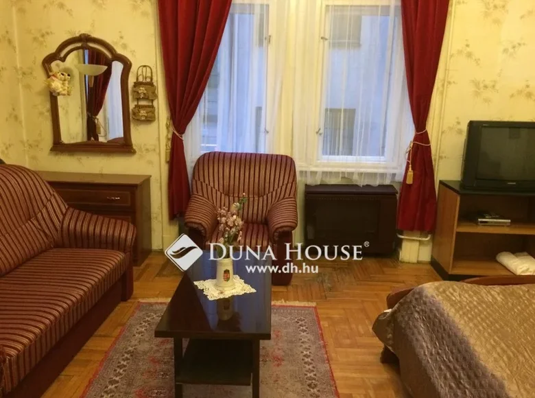 Apartment 114 m² Budapest, Hungary