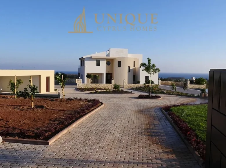 Willa 4 pokoi 380 m² Kouklia, Cypr