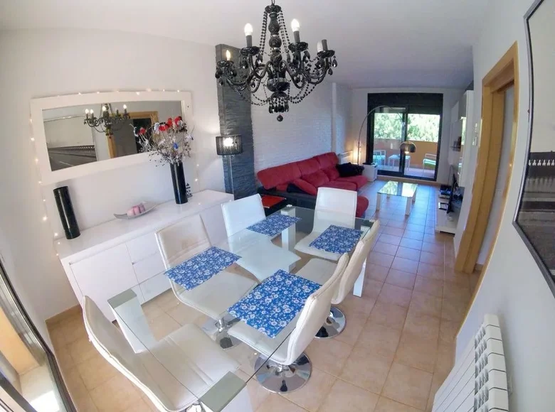 Stadthaus 3 Schlafzimmer 160 m² Lloret de Mar, Spanien