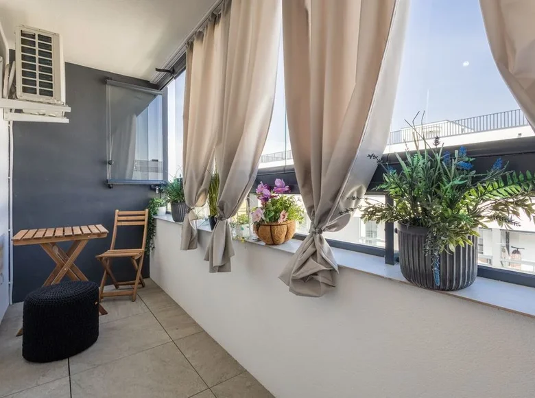 Gewerbefläche 61 m² Warschau, Polen