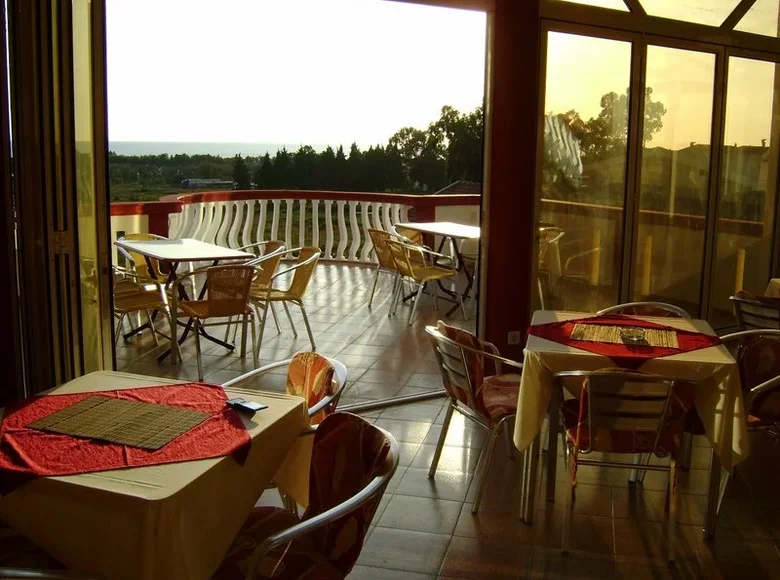 Hotel 744 m² in Bar, Montenegro