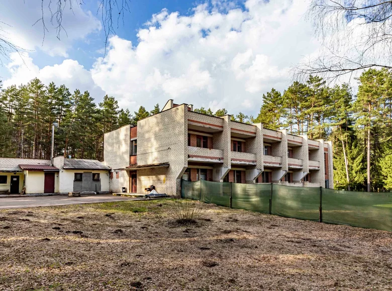 Propiedad comercial 1 281 m² en Rakauski sielski Saviet, Belarús