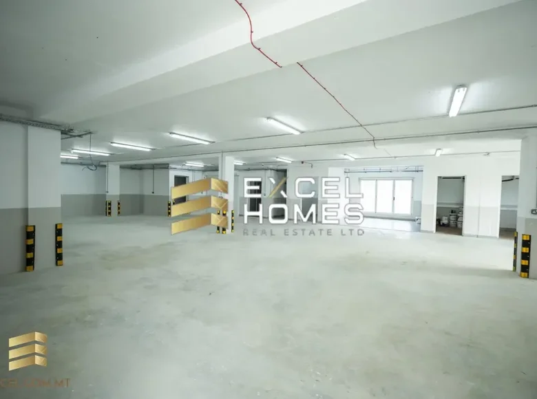 Commercial property  in Saint Paul's Bay, Malta