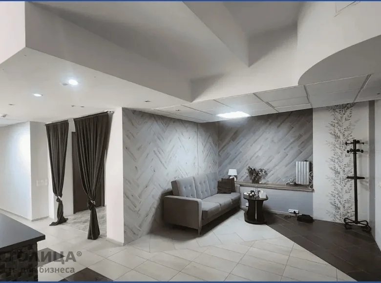 Office 12 rooms 330 m² in Minsk, Belarus