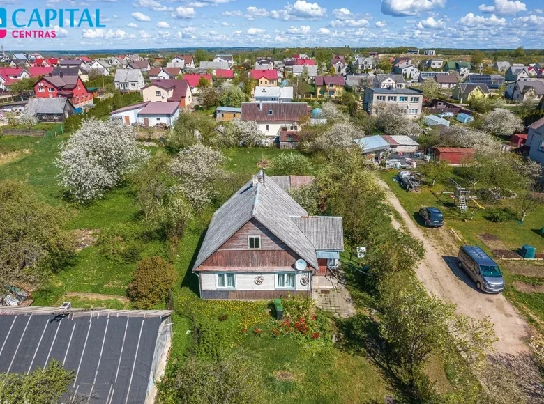 Atterrir  Lentvaris, Lituanie