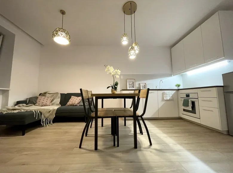 Apartamento 2 habitaciones 40 m² en Varsovia, Polonia