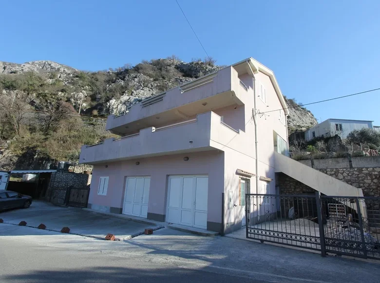 Appartement 7 chambres 280 m² Kotor, Monténégro