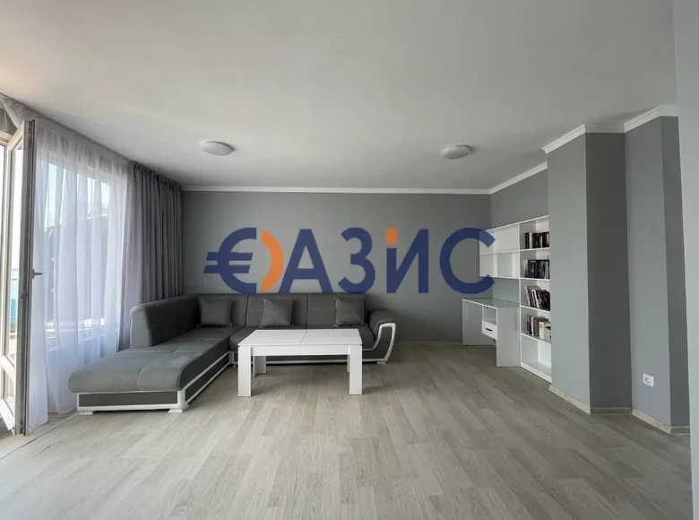 Квартира 3 спальни 197 м² Равда, Болгария