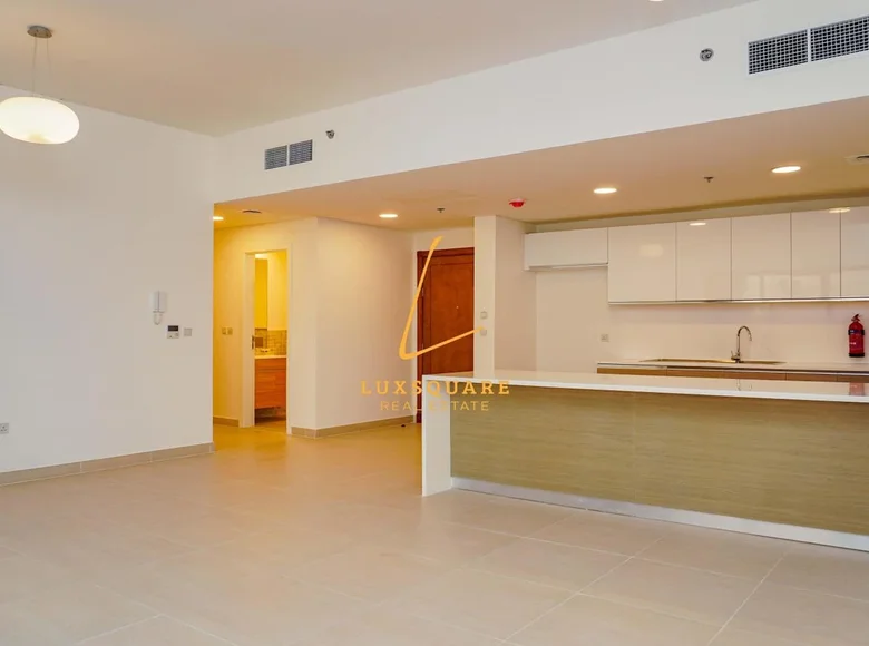 Apartamento 3 habitaciones 1 806 m² Dubái, Emiratos Árabes Unidos