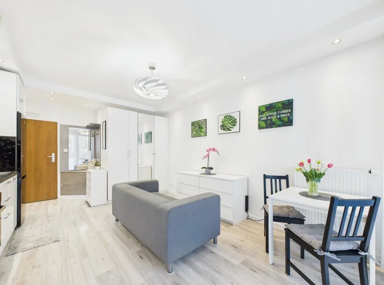 Appartement 2 chambres 34 m² en Varsovie, Pologne