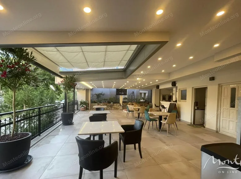 Hotel 320 m² in Kotor, Montenegro