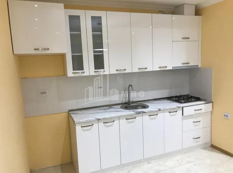 Mieszkanie 3 pokoi 95 m² Tbilisi, Gruzja
