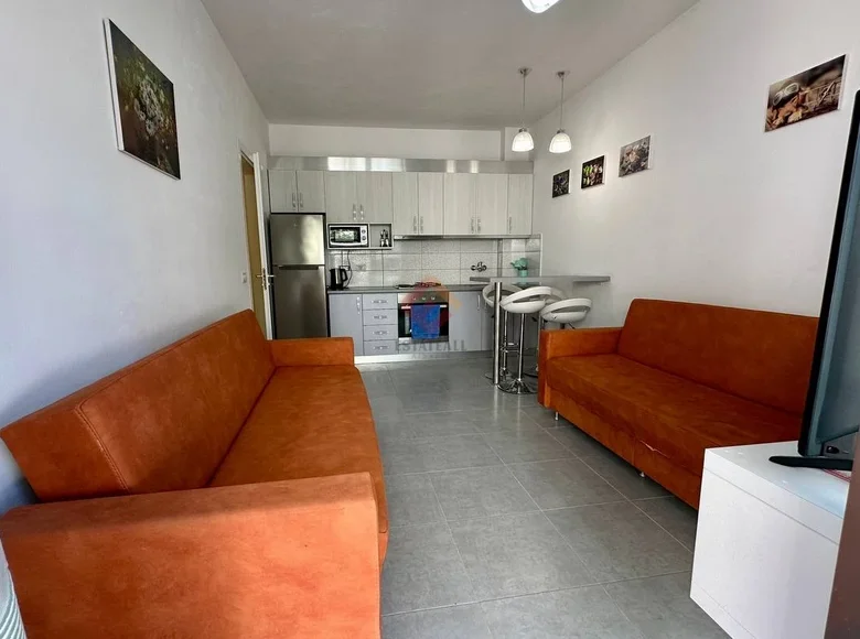 Квартира 47 м² Влёра, Албания