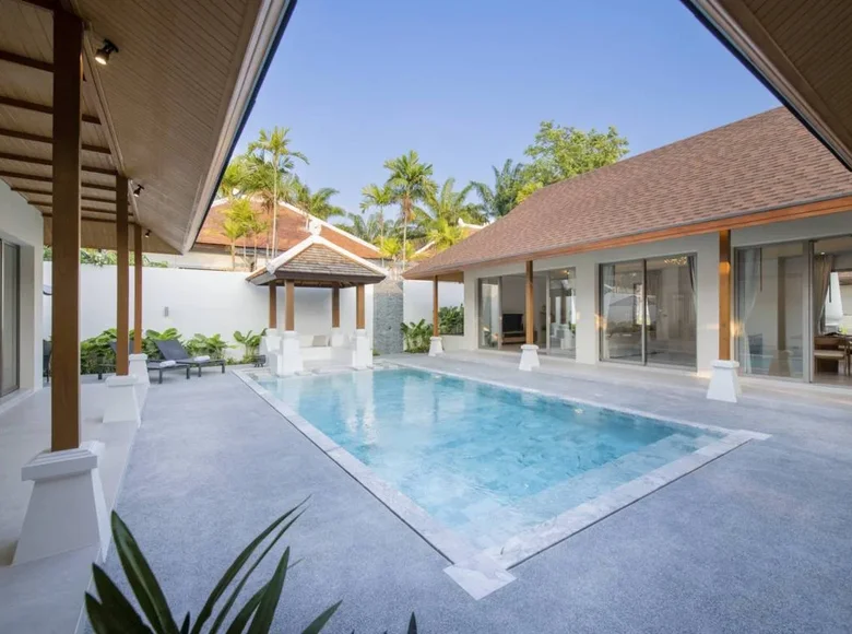Villa de tres dormitorios 526 m² Choeng Thale, Tailandia