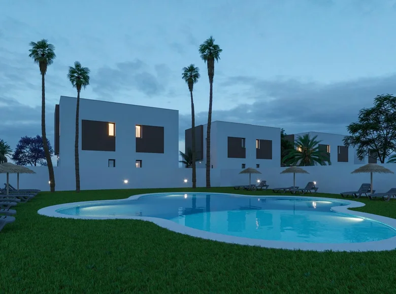 Villa de tres dormitorios 98 m² la Marina, Španjolska