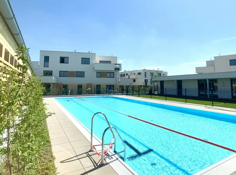 Квартира 2 комнаты 63 м² Обервальтерсдорф, Австрия