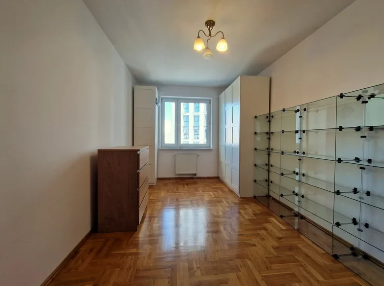 Квартира 3 комнаты 74 м² Варшава, Польша