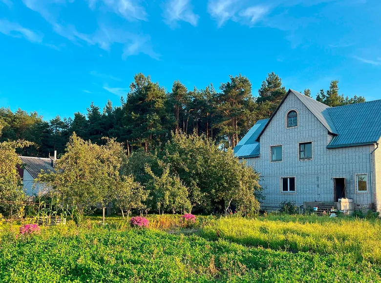 House 365 m² Cysc, Belarus