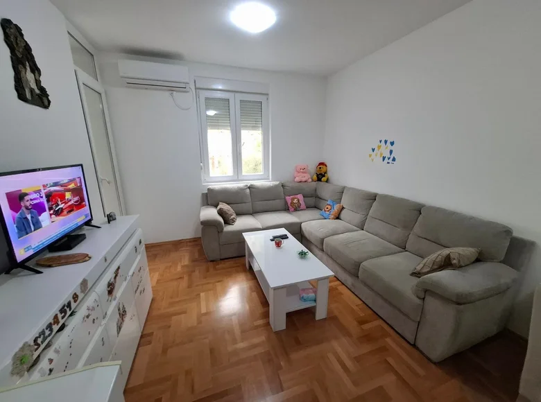 Wohnung 2 Schlafzimmer 67 m² Budva, Montenegro