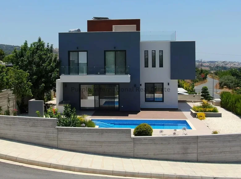 3-Schlafzimmer-Villa 235 m² Tala, Zypern