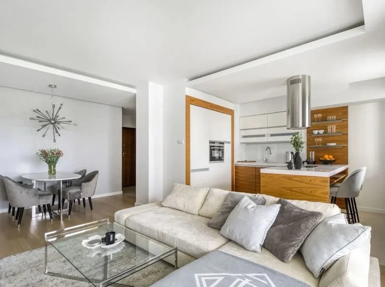 Wohnung 2 zimmer 57 m² in Warschau, Polen