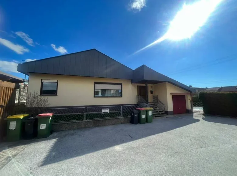 Beautiful single-family home for sale in a quiet location in the city center of Weiz!