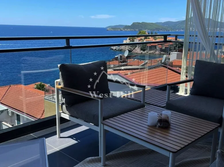 2 room apartment 67 m² Sveti Stefan, Montenegro