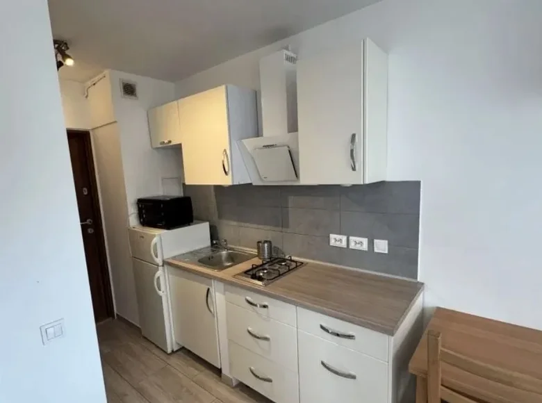 Apartamento 1 habitación 18 m² en Varsovia, Polonia