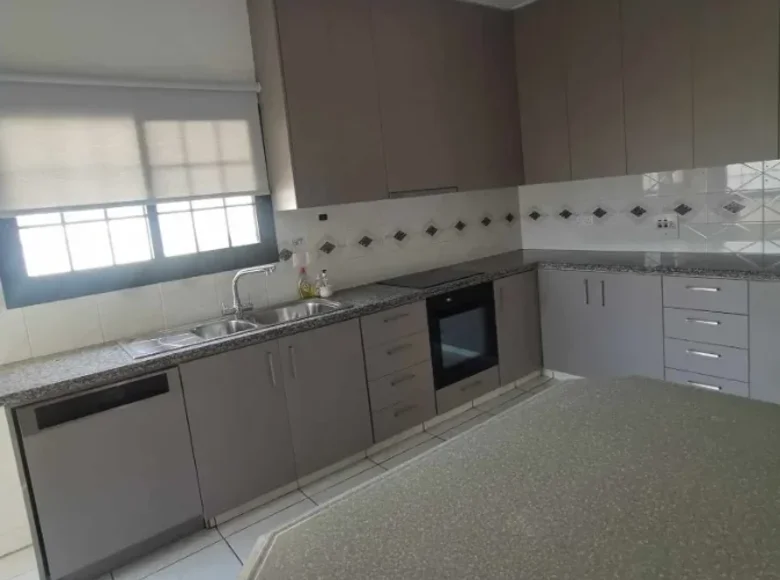 Mieszkanie 3 pokoi  w Limassol District, Cypr