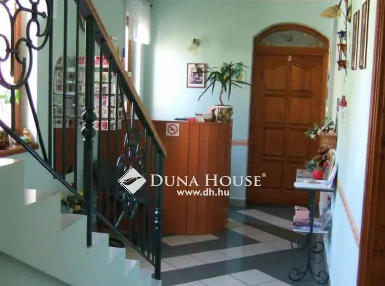 House 640 m² Szegedi jaras, Hungary