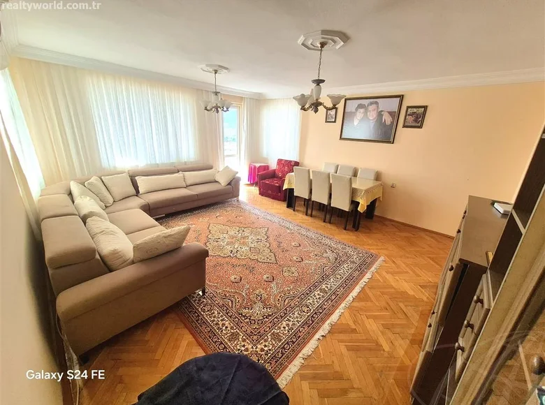 Квартира 4 комнаты 140 м² Коньяалты, Турция