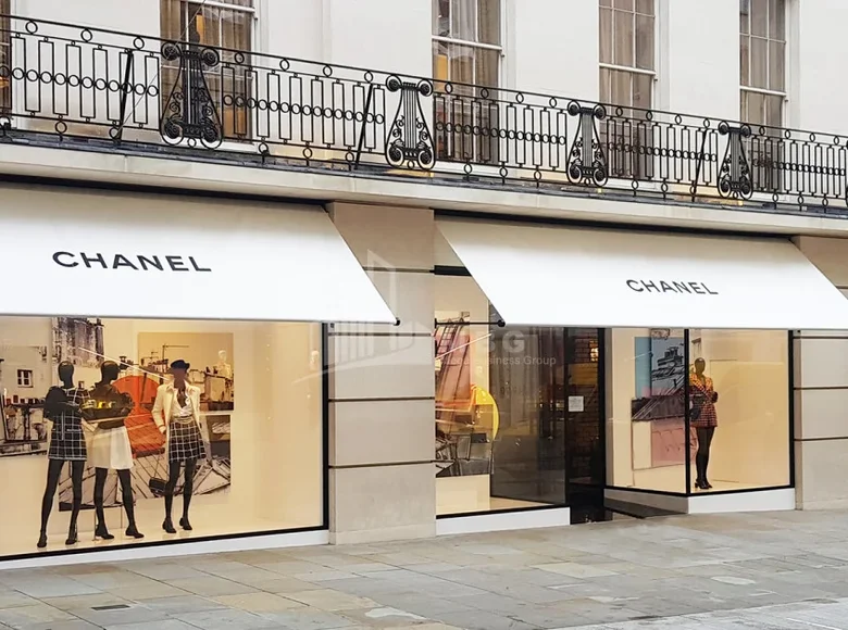 Propriété commerciale 260 m² à Tbilissi, Géorgie