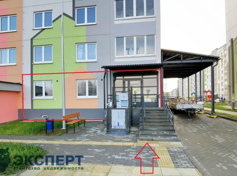 Commercial property 7 rooms 151 m² in Fanipal, Belarus