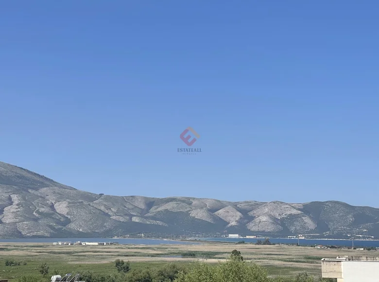 House 383 m² Orikum, Albania