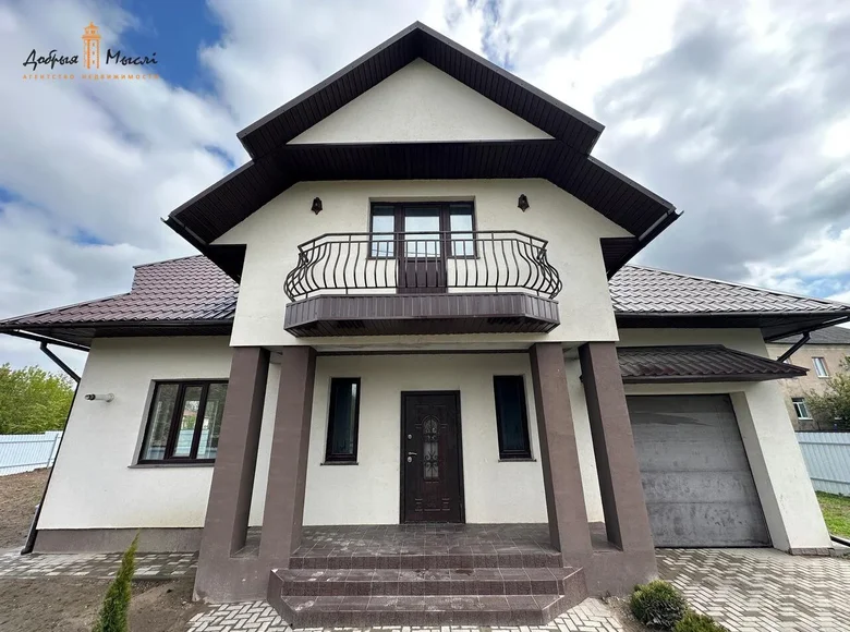 Dom wolnostojący 243 m² Michanowicze, Białoruś