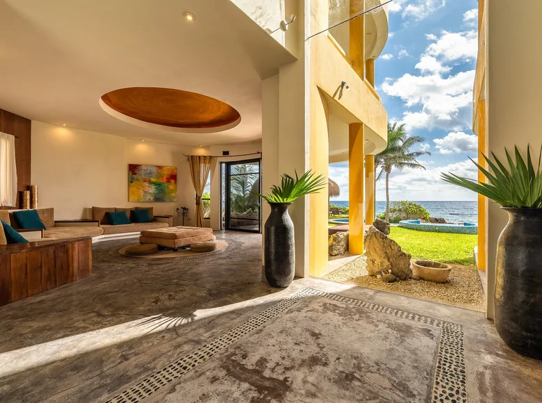 Casa 9 habitaciones 12 768 m² Tulum, México