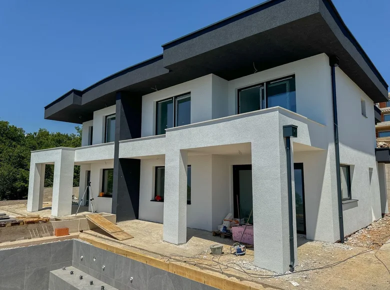 4 bedroom Villa 213 m² Grad Rijeka, Croatia