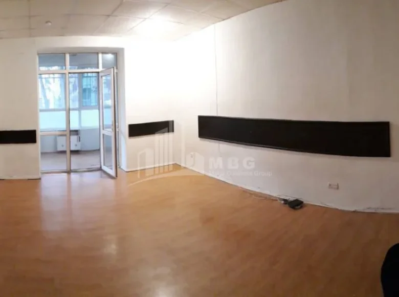 Propiedad comercial 105 m² en Tiflis, Georgia