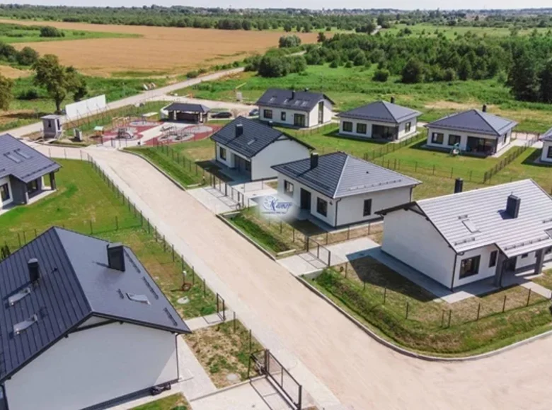 Dom 3 pokoi 100 m² rejon gurjewski, Rosja