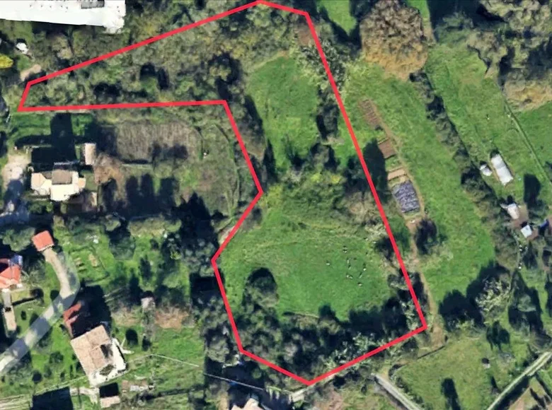 Land 1 room  Souleika, Greece