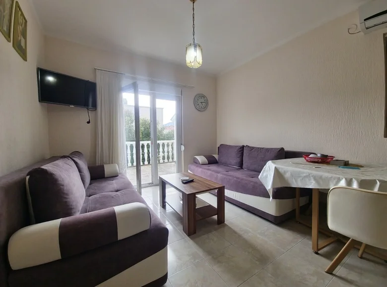 2 bedroom apartment 60 m² in Budva, Montenegro