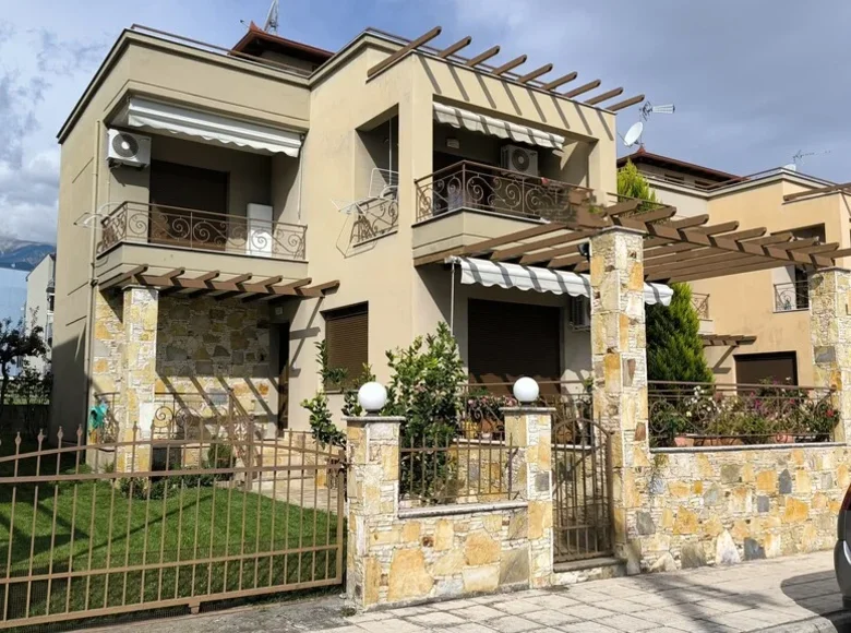 4 bedroom Villa 174 m² Leptokarya, Greece