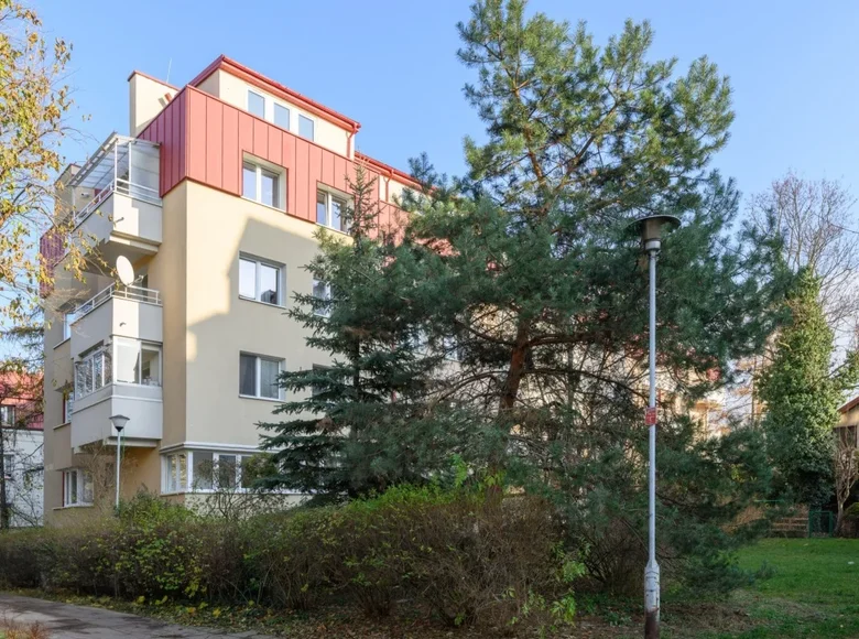 4 room apartment 76 m² Warsaw, Poland