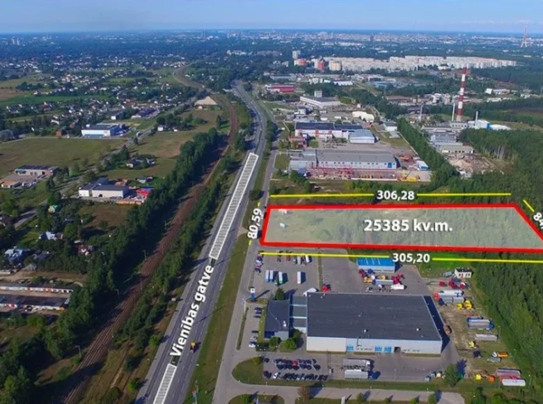 Parcelas 25 385 m² Letonia, Letonia