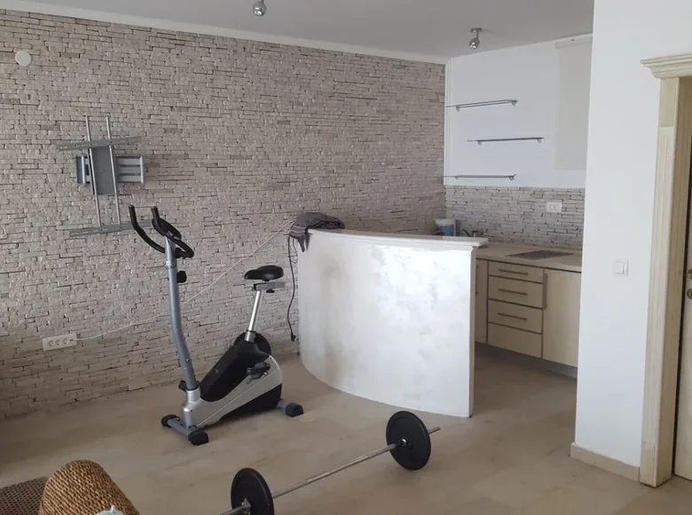 Willa 4 pokoi 570 m² Sustas, Czarnogóra