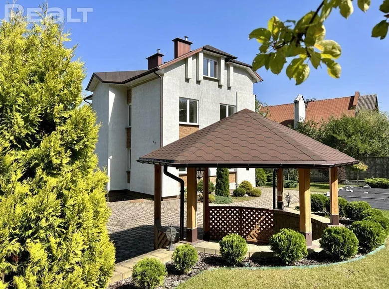 Cottage 295 m² Astrashitskagaradokski rural council, Belarus