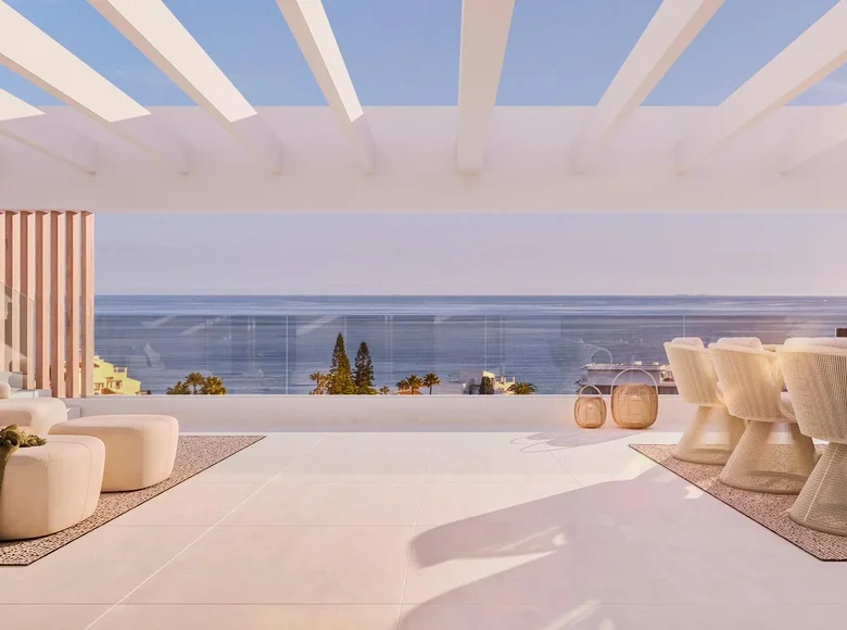 Wohnung 4 zimmer  Estepona, Spanien