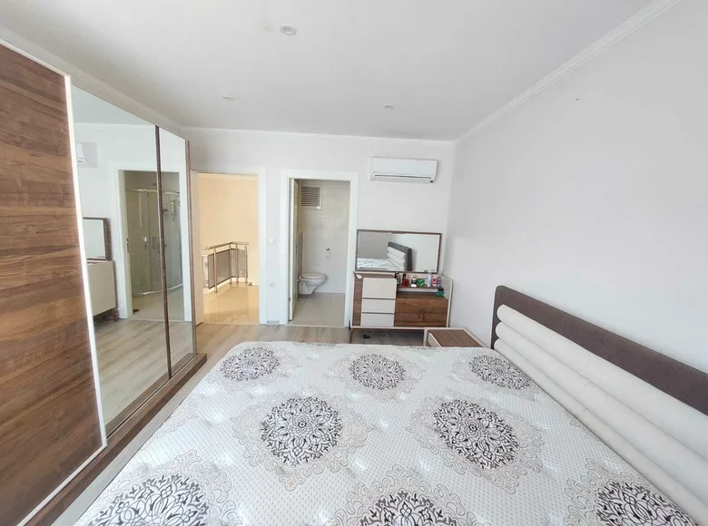 Appartement 3 chambres  Konyaalti, Turquie