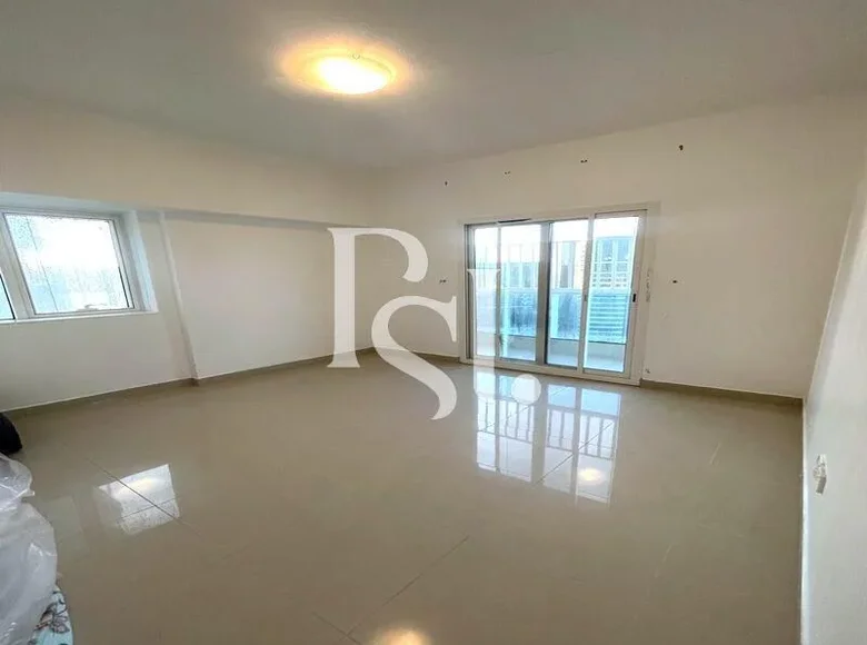 3 bedroom apartment 123 m² in Sharjah, United Arab Emirates