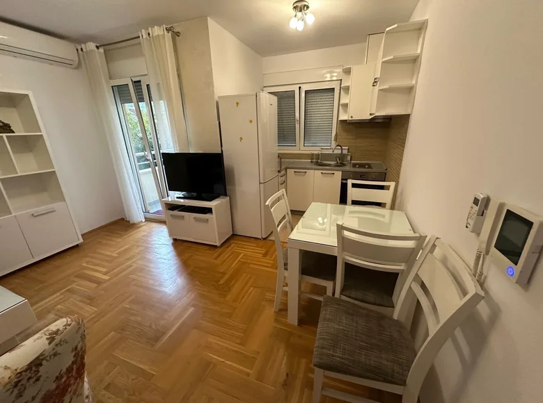 1 bedroom apartment 52 m² in Budva, Montenegro